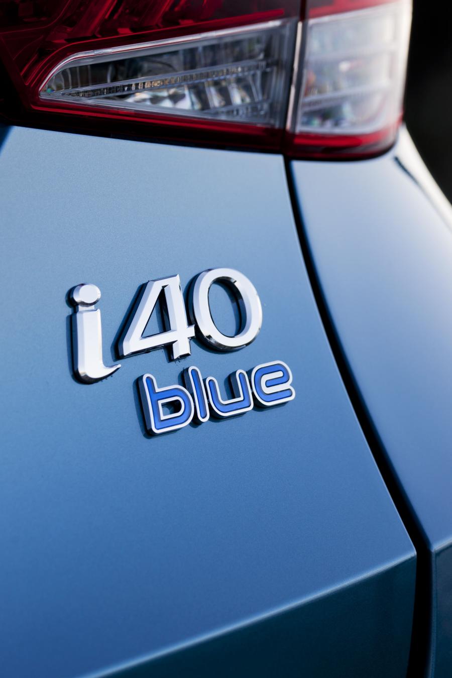  Hyundai i40 Station Wagon Blue Drive 2011 года  (UK) (фото 25 из 53)